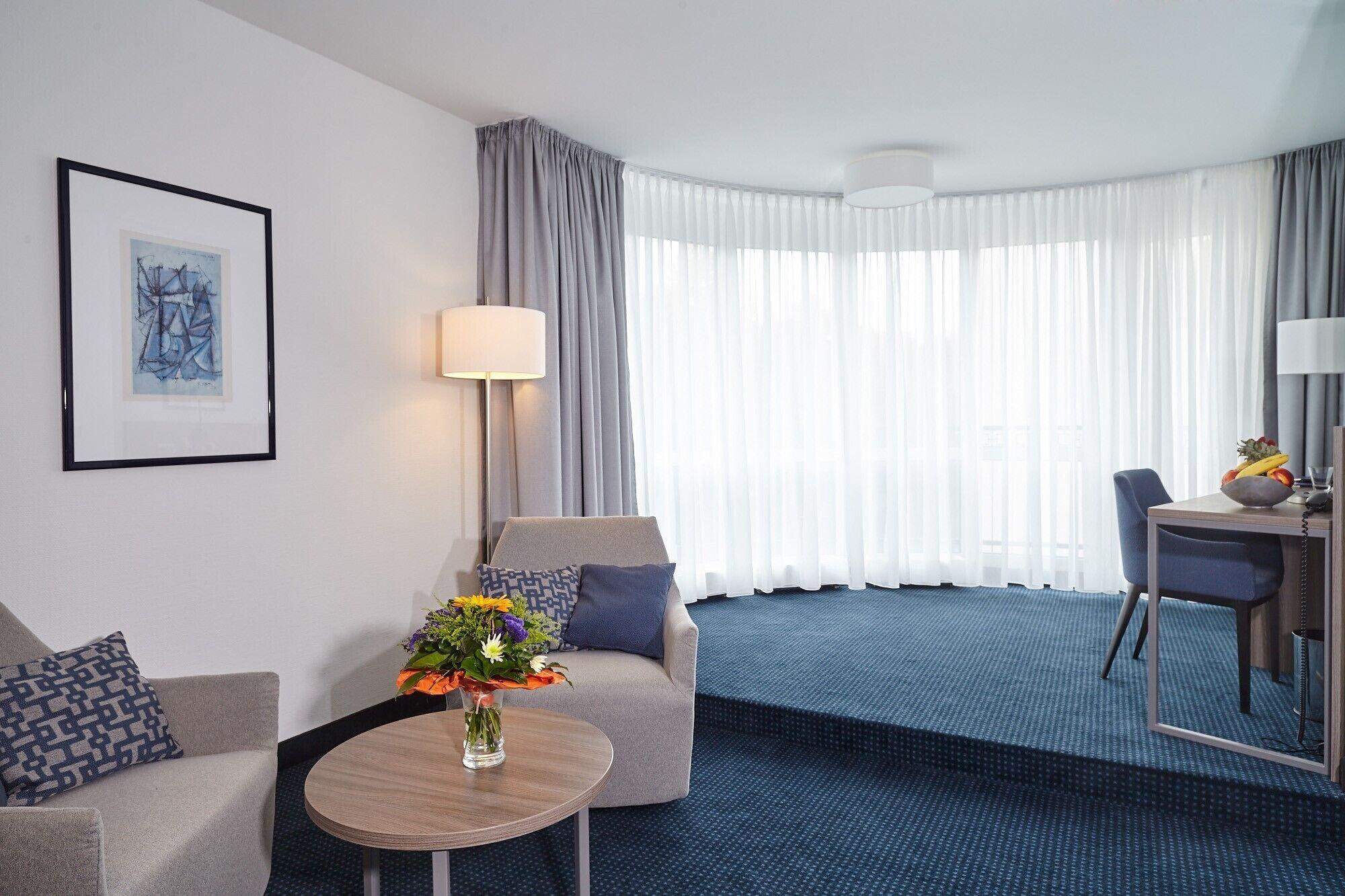 Alexander Am Zoo Hotel